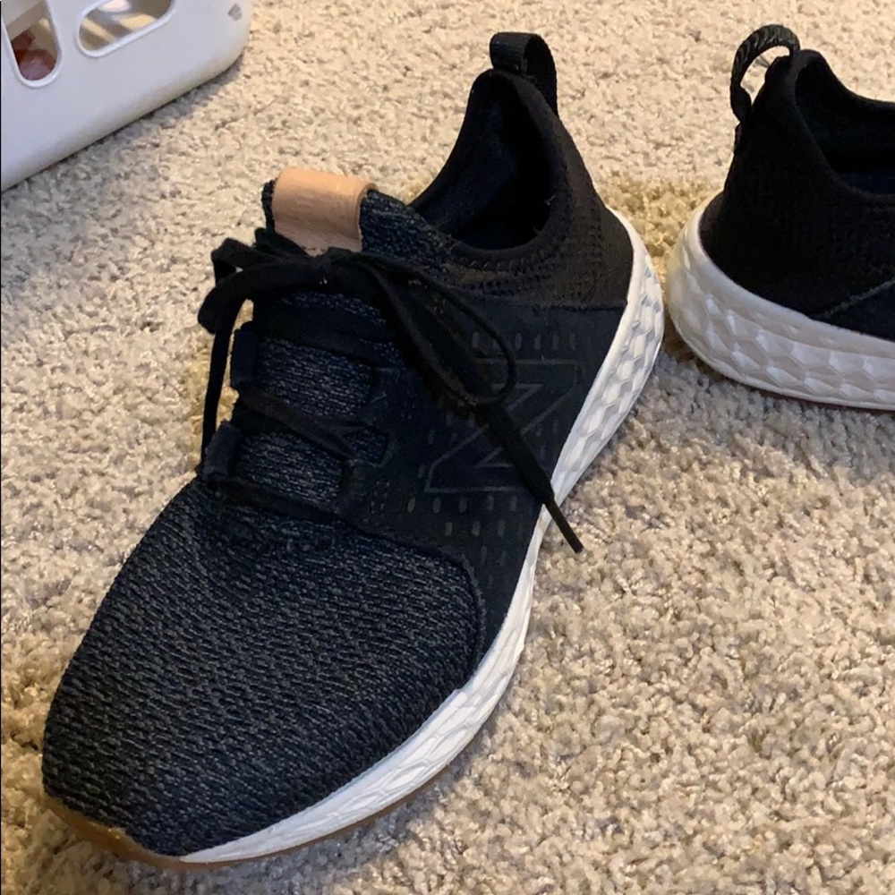 new balance black shoes